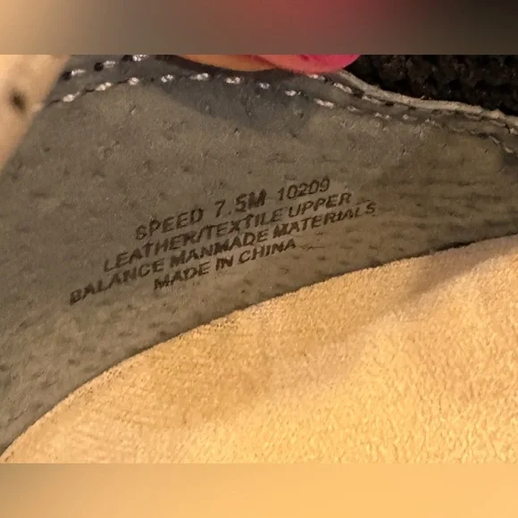 NEW OTBT Speed Sneakers Black Knit Leather Travel Sneakers Platform Lug Sole 7.5 - Picture 11 of 11